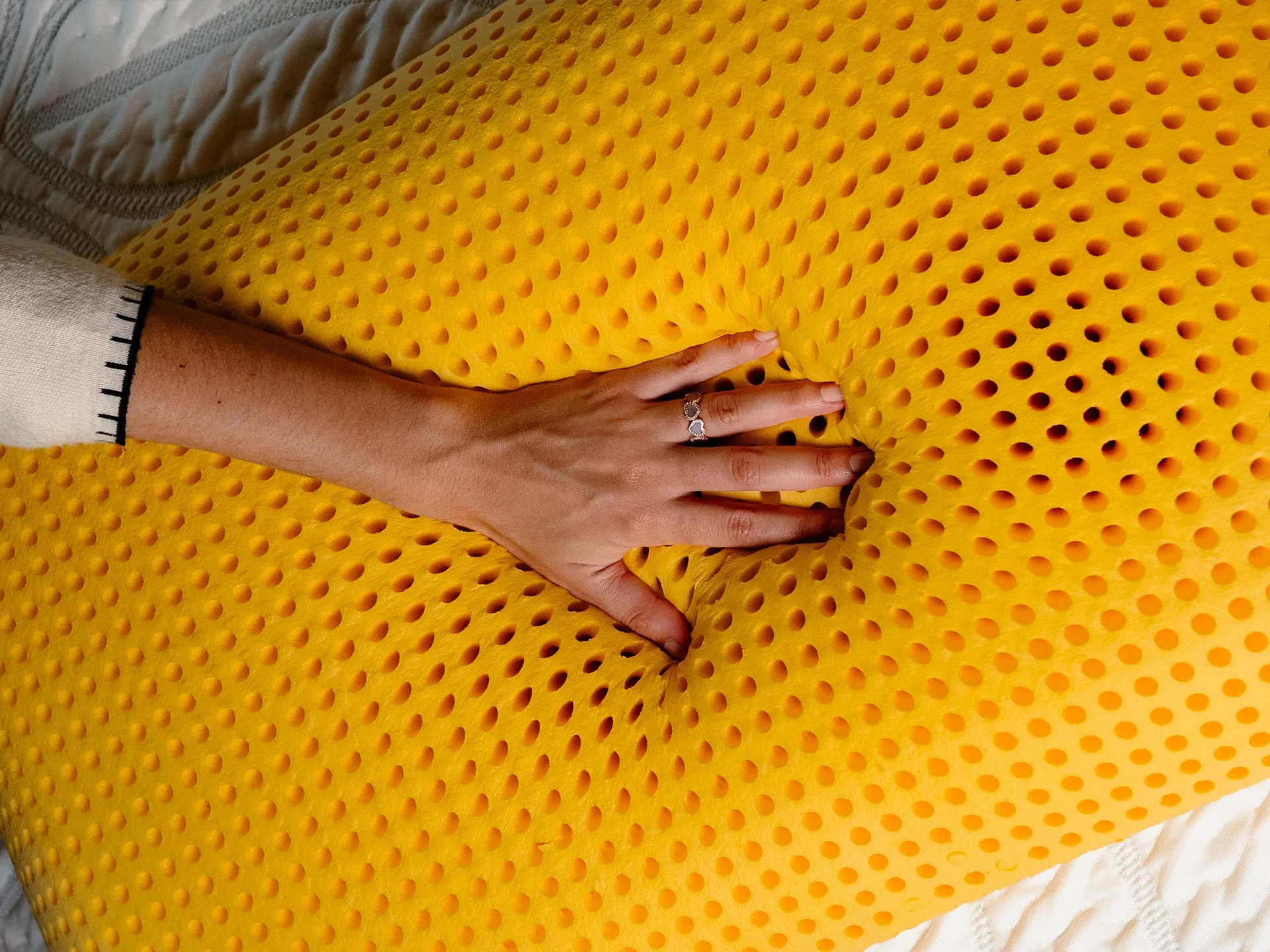Aurora Mid Profile Pillow miniatura 8